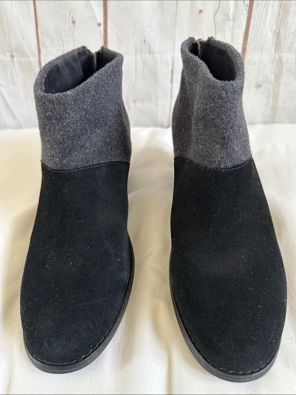Toms Black Suede and Gray Wool Ankle Boots 2 inch Heel and back Zip 6.5
